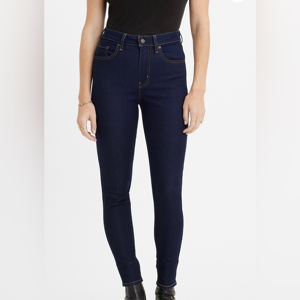 New Levi Strauss & Co. dark blue high rise skinny jeans. Size 26 - Picture 4 of 5